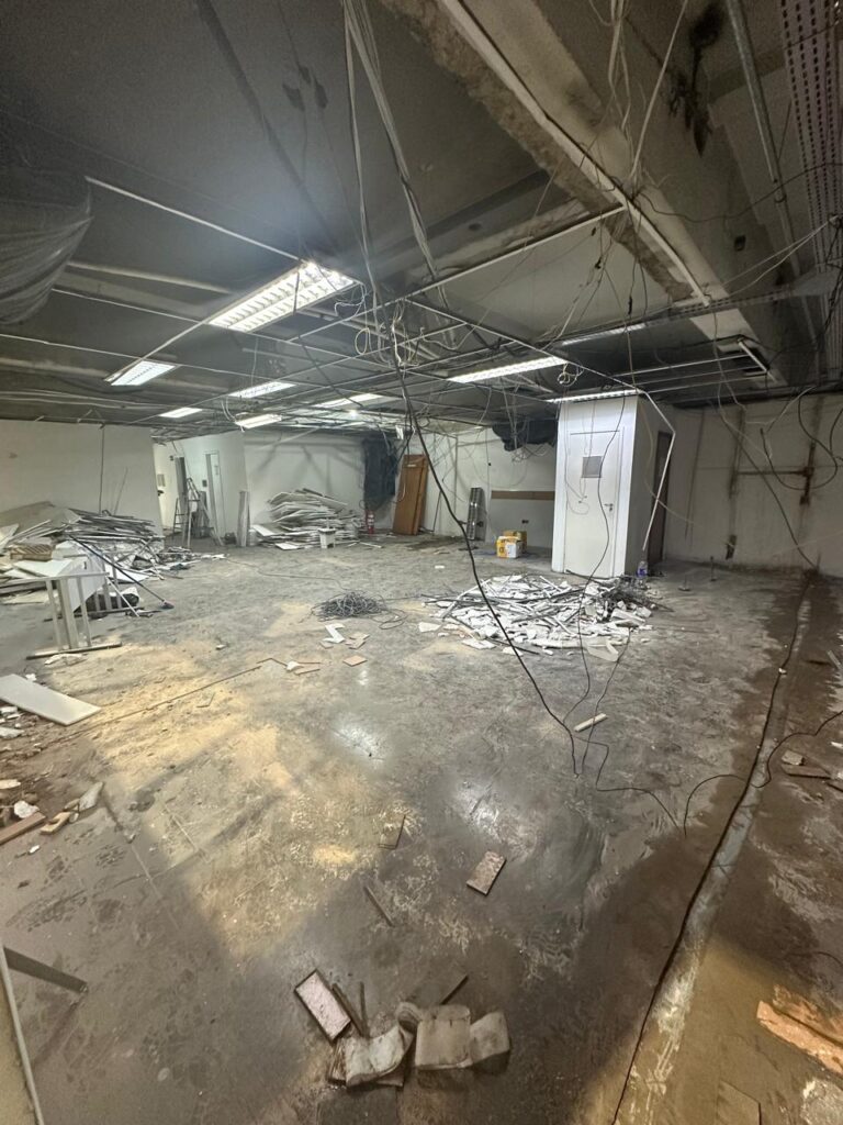 Obra corporativa antes e depois